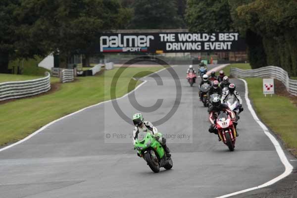 Motorcycle action photographs;event digital images;eventdigitalimages;no limits trackday;oulton park;oulton park circuit cheshire;oulton park photographs;peter wileman photography;trackday;trackday digital images;trackday photos