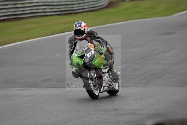 Motorcycle action photographs;event digital images;eventdigitalimages;no limits trackday;oulton park;oulton park circuit cheshire;oulton park photographs;peter wileman photography;trackday;trackday digital images;trackday photos