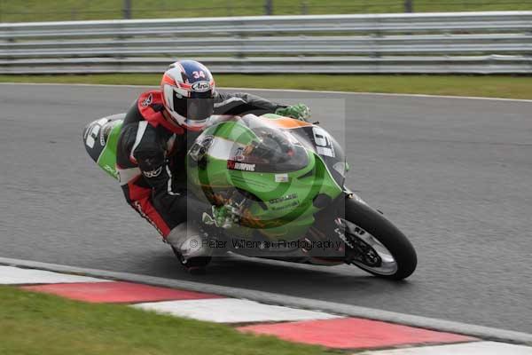 Motorcycle action photographs;event digital images;eventdigitalimages;no limits trackday;oulton park;oulton park circuit cheshire;oulton park photographs;peter wileman photography;trackday;trackday digital images;trackday photos