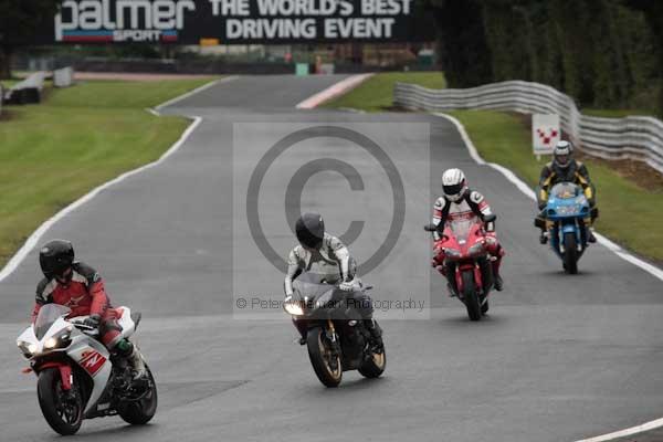 Motorcycle action photographs;event digital images;eventdigitalimages;no limits trackday;oulton park;oulton park circuit cheshire;oulton park photographs;peter wileman photography;trackday;trackday digital images;trackday photos