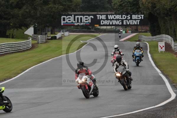 Motorcycle action photographs;event digital images;eventdigitalimages;no limits trackday;oulton park;oulton park circuit cheshire;oulton park photographs;peter wileman photography;trackday;trackday digital images;trackday photos