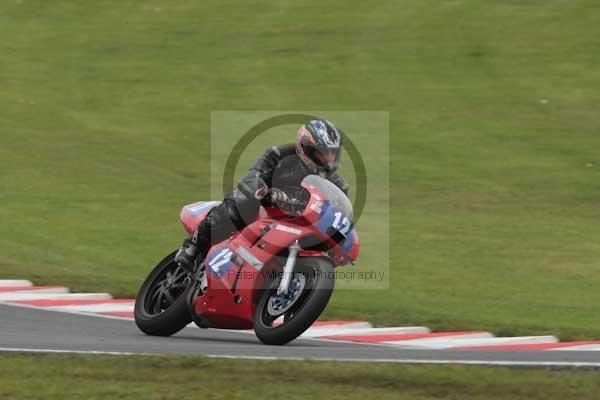 Motorcycle action photographs;event digital images;eventdigitalimages;no limits trackday;oulton park;oulton park circuit cheshire;oulton park photographs;peter wileman photography;trackday;trackday digital images;trackday photos