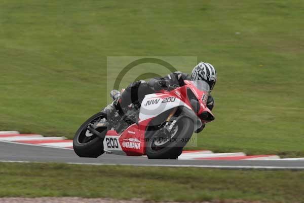 Motorcycle action photographs;event digital images;eventdigitalimages;no limits trackday;oulton park;oulton park circuit cheshire;oulton park photographs;peter wileman photography;trackday;trackday digital images;trackday photos