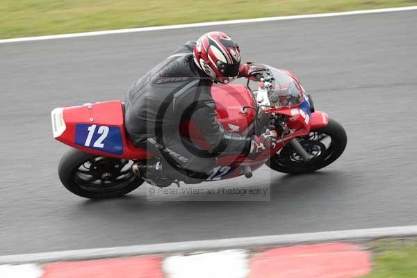 Motorcycle action photographs;event digital images;eventdigitalimages;no limits trackday;oulton park;oulton park circuit cheshire;oulton park photographs;peter wileman photography;trackday;trackday digital images;trackday photos