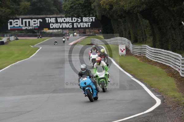 Motorcycle action photographs;event digital images;eventdigitalimages;no limits trackday;oulton park;oulton park circuit cheshire;oulton park photographs;peter wileman photography;trackday;trackday digital images;trackday photos