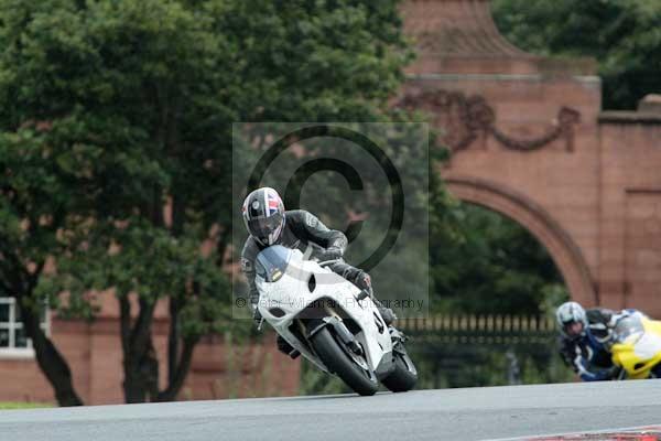 Motorcycle action photographs;event digital images;eventdigitalimages;no limits trackday;oulton park;oulton park circuit cheshire;oulton park photographs;peter wileman photography;trackday;trackday digital images;trackday photos