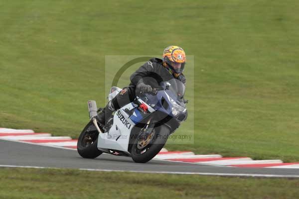 Motorcycle action photographs;event digital images;eventdigitalimages;no limits trackday;oulton park;oulton park circuit cheshire;oulton park photographs;peter wileman photography;trackday;trackday digital images;trackday photos