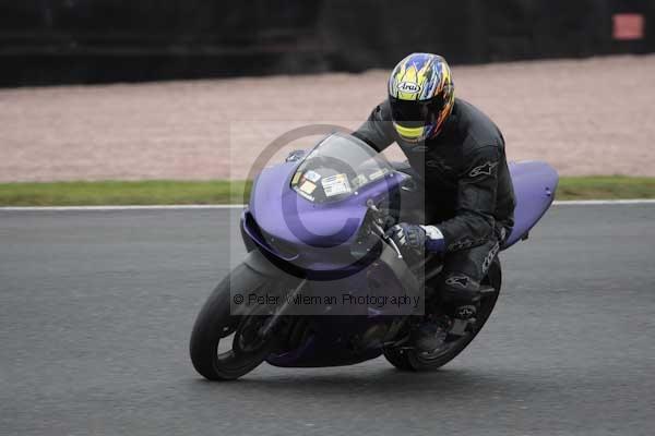 Motorcycle action photographs;event digital images;eventdigitalimages;no limits trackday;oulton park;oulton park circuit cheshire;oulton park photographs;peter wileman photography;trackday;trackday digital images;trackday photos