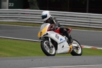 Motorcycle-action-photographs;event-digital-images;eventdigitalimages;no-limits-trackday;oulton-park;oulton-park-circuit-cheshire;oulton-park-photographs;peter-wileman-photography;trackday;trackday-digital-images;trackday-photos