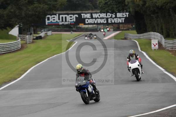 Motorcycle action photographs;event digital images;eventdigitalimages;no limits trackday;oulton park;oulton park circuit cheshire;oulton park photographs;peter wileman photography;trackday;trackday digital images;trackday photos