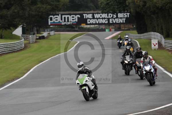 Motorcycle action photographs;event digital images;eventdigitalimages;no limits trackday;oulton park;oulton park circuit cheshire;oulton park photographs;peter wileman photography;trackday;trackday digital images;trackday photos