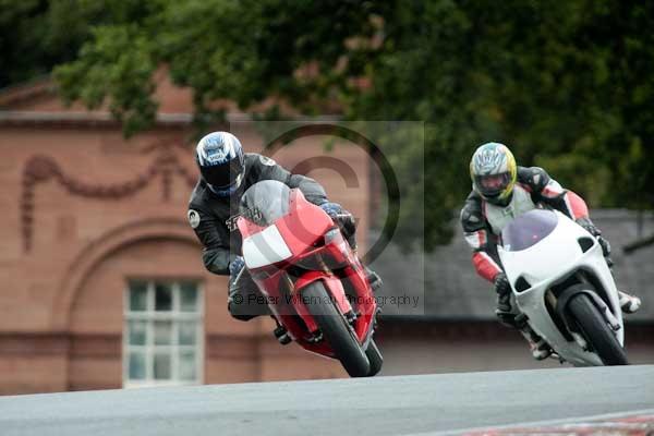 Motorcycle action photographs;event digital images;eventdigitalimages;no limits trackday;oulton park;oulton park circuit cheshire;oulton park photographs;peter wileman photography;trackday;trackday digital images;trackday photos