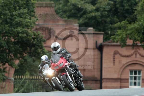 Motorcycle action photographs;event digital images;eventdigitalimages;no limits trackday;oulton park;oulton park circuit cheshire;oulton park photographs;peter wileman photography;trackday;trackday digital images;trackday photos