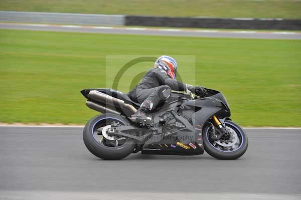 Motorcycle action photographs;Ty croes;anglesey;anglesey photographs;event digital images;eventdigitalimages;no limits trackday;peter wileman photography;trac mon;trackday;trackday digital images;trackday photos