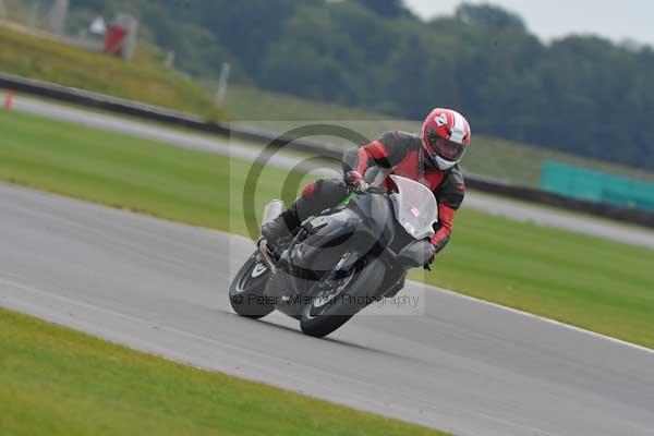 Motorcycle action photographs;Ty croes;anglesey;anglesey photographs;event digital images;eventdigitalimages;no limits trackday;peter wileman photography;trac mon;trackday;trackday digital images;trackday photos