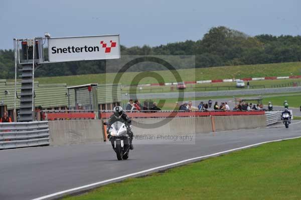 Motorcycle action photographs;Ty croes;anglesey;anglesey photographs;event digital images;eventdigitalimages;no limits trackday;peter wileman photography;trac mon;trackday;trackday digital images;trackday photos