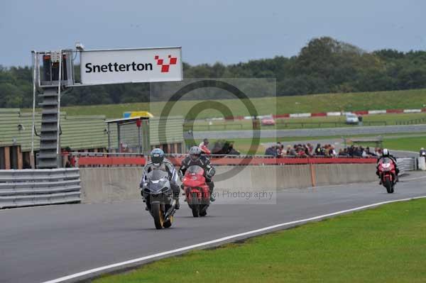 Motorcycle action photographs;Ty croes;anglesey;anglesey photographs;event digital images;eventdigitalimages;no limits trackday;peter wileman photography;trac mon;trackday;trackday digital images;trackday photos