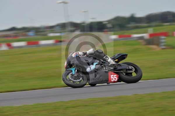 Motorcycle action photographs;Ty croes;anglesey;anglesey photographs;event digital images;eventdigitalimages;no limits trackday;peter wileman photography;trac mon;trackday;trackday digital images;trackday photos