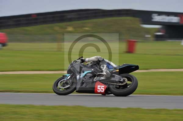 Motorcycle action photographs;Ty croes;anglesey;anglesey photographs;event digital images;eventdigitalimages;no limits trackday;peter wileman photography;trac mon;trackday;trackday digital images;trackday photos