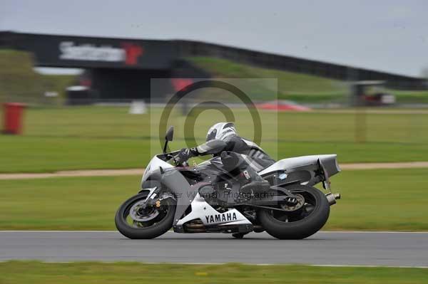 Motorcycle action photographs;Ty croes;anglesey;anglesey photographs;event digital images;eventdigitalimages;no limits trackday;peter wileman photography;trac mon;trackday;trackday digital images;trackday photos