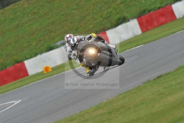 Motorcycle action photographs;Ty croes;anglesey;anglesey photographs;event digital images;eventdigitalimages;no limits trackday;peter wileman photography;trac mon;trackday;trackday digital images;trackday photos