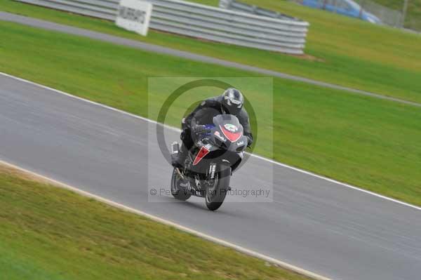 Motorcycle action photographs;Ty croes;anglesey;anglesey photographs;event digital images;eventdigitalimages;no limits trackday;peter wileman photography;trac mon;trackday;trackday digital images;trackday photos