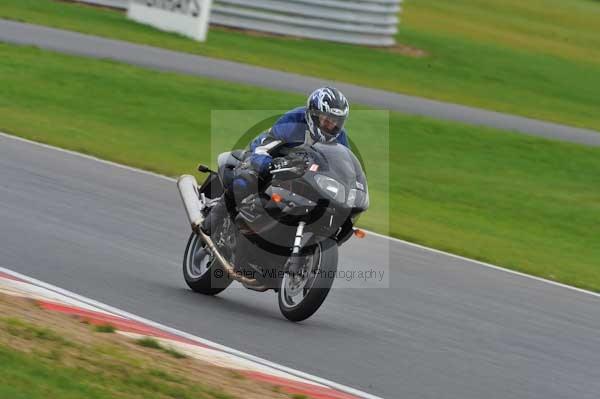 Motorcycle action photographs;Ty croes;anglesey;anglesey photographs;event digital images;eventdigitalimages;no limits trackday;peter wileman photography;trac mon;trackday;trackday digital images;trackday photos