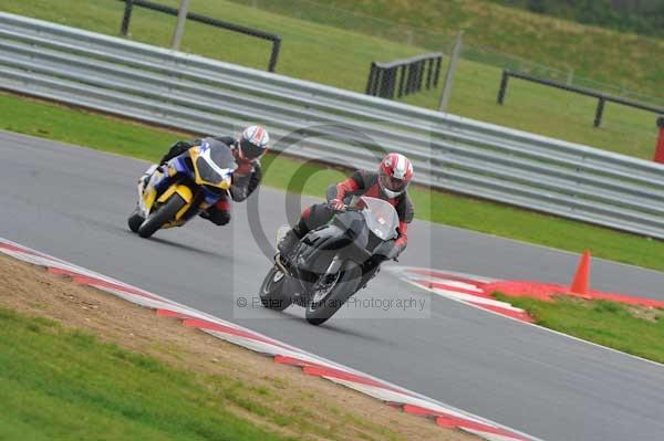 Motorcycle action photographs;Ty croes;anglesey;anglesey photographs;event digital images;eventdigitalimages;no limits trackday;peter wileman photography;trac mon;trackday;trackday digital images;trackday photos