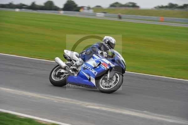 Motorcycle action photographs;Ty croes;anglesey;anglesey photographs;event digital images;eventdigitalimages;no limits trackday;peter wileman photography;trac mon;trackday;trackday digital images;trackday photos