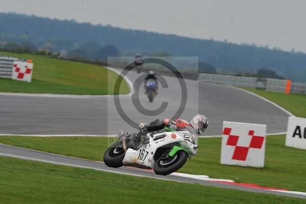 Motorcycle action photographs;Ty croes;anglesey;anglesey photographs;event digital images;eventdigitalimages;no limits trackday;peter wileman photography;trac mon;trackday;trackday digital images;trackday photos