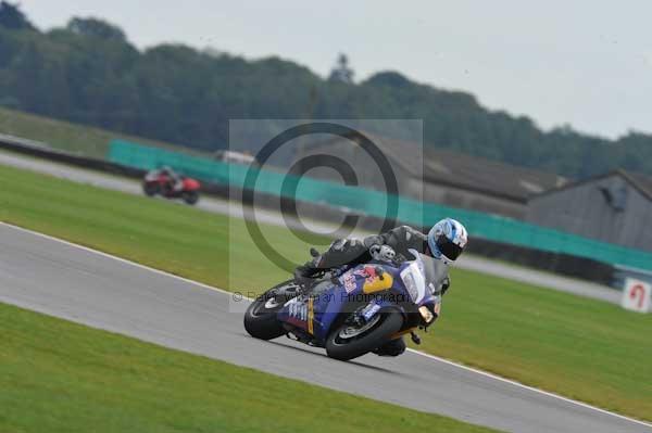 Motorcycle action photographs;Ty croes;anglesey;anglesey photographs;event digital images;eventdigitalimages;no limits trackday;peter wileman photography;trac mon;trackday;trackday digital images;trackday photos