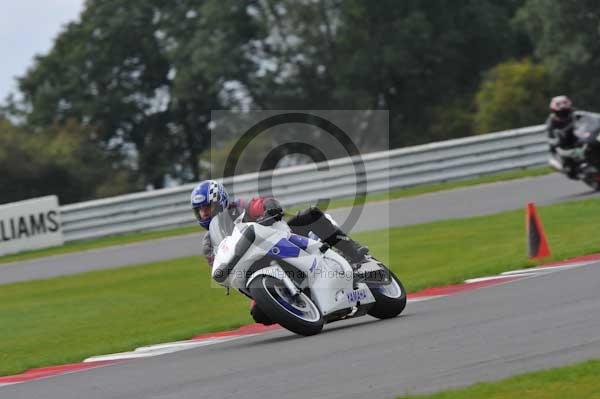 Motorcycle action photographs;Ty croes;anglesey;anglesey photographs;event digital images;eventdigitalimages;no limits trackday;peter wileman photography;trac mon;trackday;trackday digital images;trackday photos