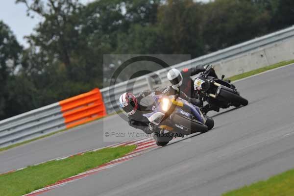 Motorcycle action photographs;Ty croes;anglesey;anglesey photographs;event digital images;eventdigitalimages;no limits trackday;peter wileman photography;trac mon;trackday;trackday digital images;trackday photos