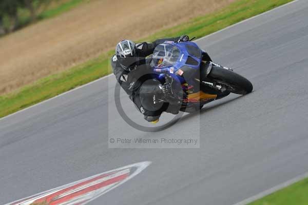 Motorcycle action photographs;Ty croes;anglesey;anglesey photographs;event digital images;eventdigitalimages;no limits trackday;peter wileman photography;trac mon;trackday;trackday digital images;trackday photos