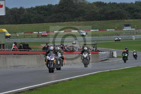 Motorcycle action photographs;Ty croes;anglesey;anglesey photographs;event digital images;eventdigitalimages;no limits trackday;peter wileman photography;trac mon;trackday;trackday digital images;trackday photos