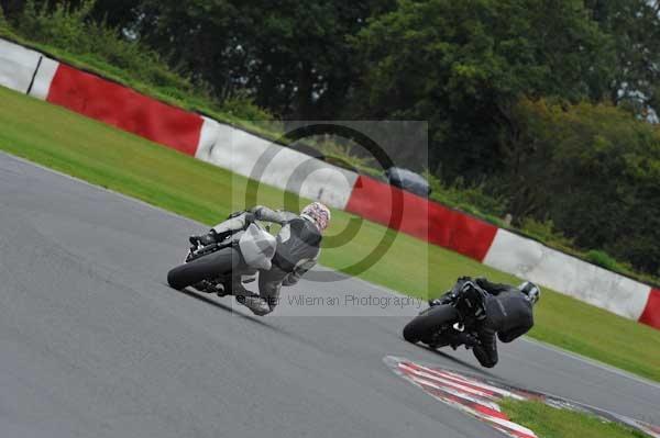 Motorcycle action photographs;Ty croes;anglesey;anglesey photographs;event digital images;eventdigitalimages;no limits trackday;peter wileman photography;trac mon;trackday;trackday digital images;trackday photos