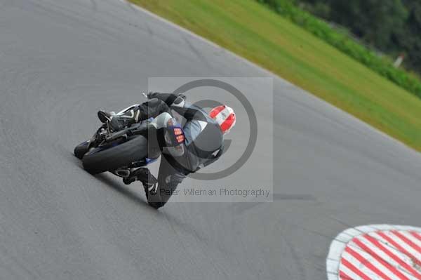 Motorcycle action photographs;Ty croes;anglesey;anglesey photographs;event digital images;eventdigitalimages;no limits trackday;peter wileman photography;trac mon;trackday;trackday digital images;trackday photos