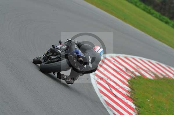 Motorcycle action photographs;Ty croes;anglesey;anglesey photographs;event digital images;eventdigitalimages;no limits trackday;peter wileman photography;trac mon;trackday;trackday digital images;trackday photos