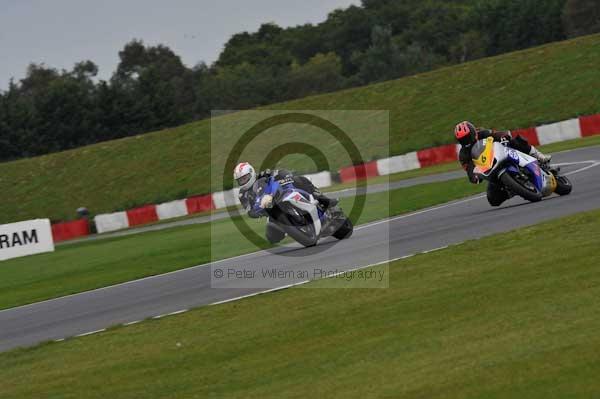 Motorcycle action photographs;Ty croes;anglesey;anglesey photographs;event digital images;eventdigitalimages;no limits trackday;peter wileman photography;trac mon;trackday;trackday digital images;trackday photos