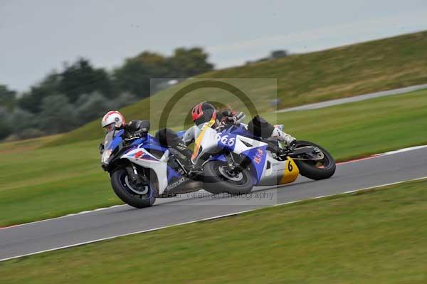 Motorcycle action photographs;Ty croes;anglesey;anglesey photographs;event digital images;eventdigitalimages;no limits trackday;peter wileman photography;trac mon;trackday;trackday digital images;trackday photos