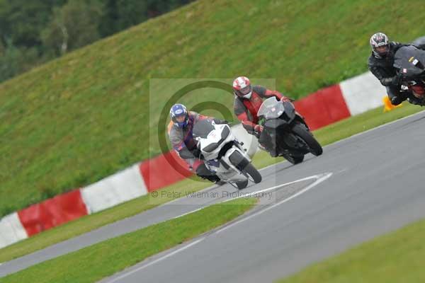 Motorcycle action photographs;Ty croes;anglesey;anglesey photographs;event digital images;eventdigitalimages;no limits trackday;peter wileman photography;trac mon;trackday;trackday digital images;trackday photos