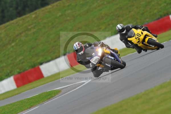 Motorcycle action photographs;Ty croes;anglesey;anglesey photographs;event digital images;eventdigitalimages;no limits trackday;peter wileman photography;trac mon;trackday;trackday digital images;trackday photos