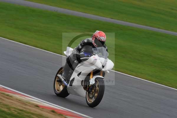 Motorcycle action photographs;Ty croes;anglesey;anglesey photographs;event digital images;eventdigitalimages;no limits trackday;peter wileman photography;trac mon;trackday;trackday digital images;trackday photos