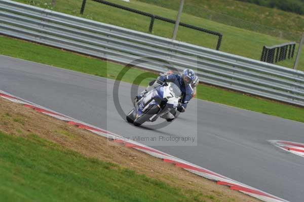 Motorcycle action photographs;Ty croes;anglesey;anglesey photographs;event digital images;eventdigitalimages;no limits trackday;peter wileman photography;trac mon;trackday;trackday digital images;trackday photos