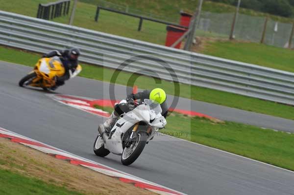 Motorcycle action photographs;Ty croes;anglesey;anglesey photographs;event digital images;eventdigitalimages;no limits trackday;peter wileman photography;trac mon;trackday;trackday digital images;trackday photos