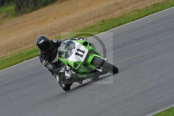 Motorcycle action photographs;Ty croes;anglesey;anglesey photographs;event digital images;eventdigitalimages;no limits trackday;peter wileman photography;trac mon;trackday;trackday digital images;trackday photos