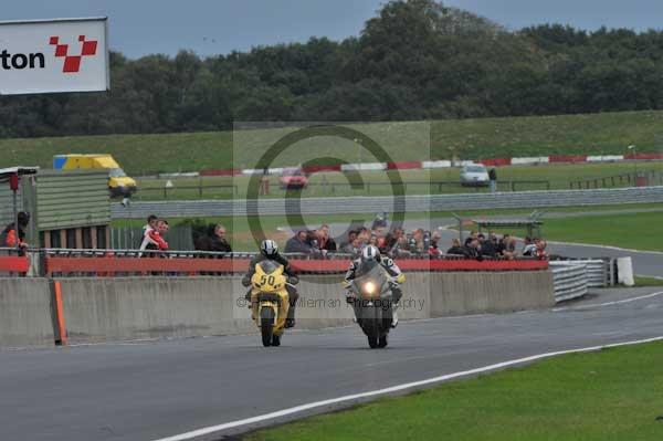 Motorcycle action photographs;Ty croes;anglesey;anglesey photographs;event digital images;eventdigitalimages;no limits trackday;peter wileman photography;trac mon;trackday;trackday digital images;trackday photos