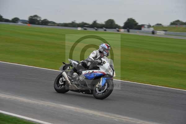 Motorcycle action photographs;Ty croes;anglesey;anglesey photographs;event digital images;eventdigitalimages;no limits trackday;peter wileman photography;trac mon;trackday;trackday digital images;trackday photos