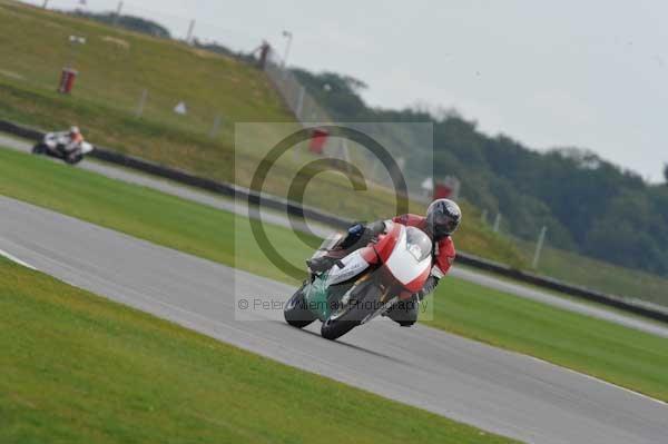 Motorcycle action photographs;Ty croes;anglesey;anglesey photographs;event digital images;eventdigitalimages;no limits trackday;peter wileman photography;trac mon;trackday;trackday digital images;trackday photos