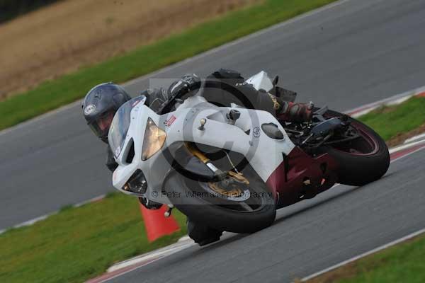 Motorcycle action photographs;Ty croes;anglesey;anglesey photographs;event digital images;eventdigitalimages;no limits trackday;peter wileman photography;trac mon;trackday;trackday digital images;trackday photos